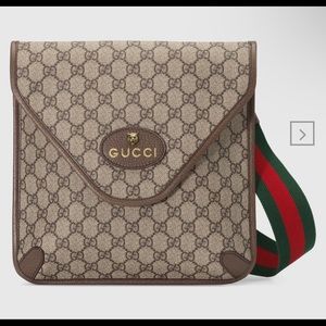 Brand New Gucci Medium Messenger Bag, never worn.